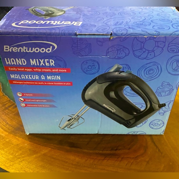 NEW Brentwood 5 Speed Hand Mixer - Black - 150 Watt - Model HM-44 - Picture 1 of 7
